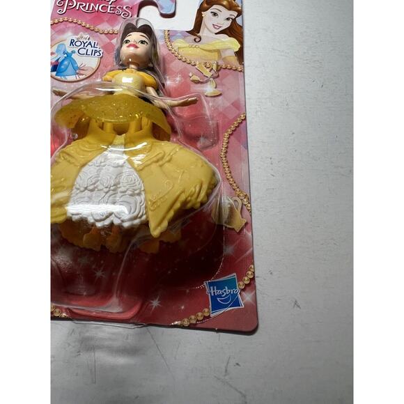 NEW Disney Princess Belle Royal Clips Clip-on Dress Beauty & The Beast Hasbro - Picture 8 of 8